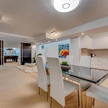 El Duque Private Lux *