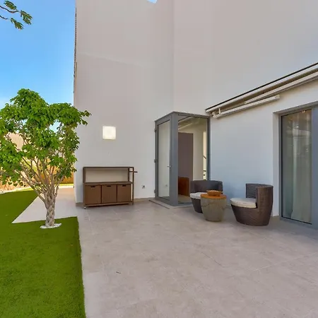 El Duque Private Lux Villa *