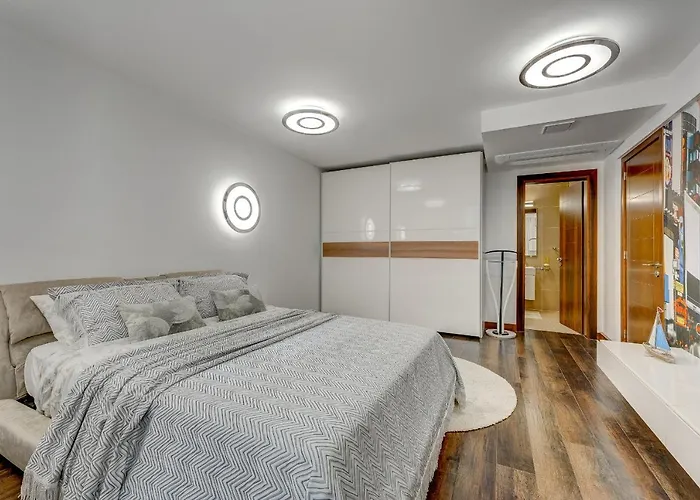 El Duque Private Lux فيلة أذيخي