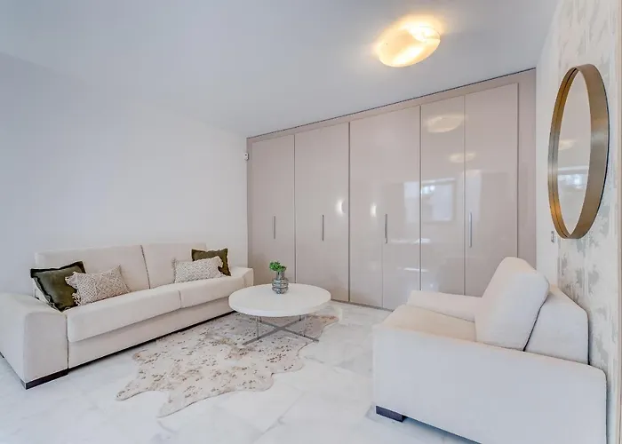 El Duque Private Lux أذيخي