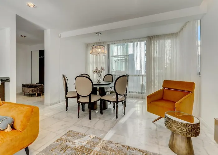 El Duque Private Lux فيلة *