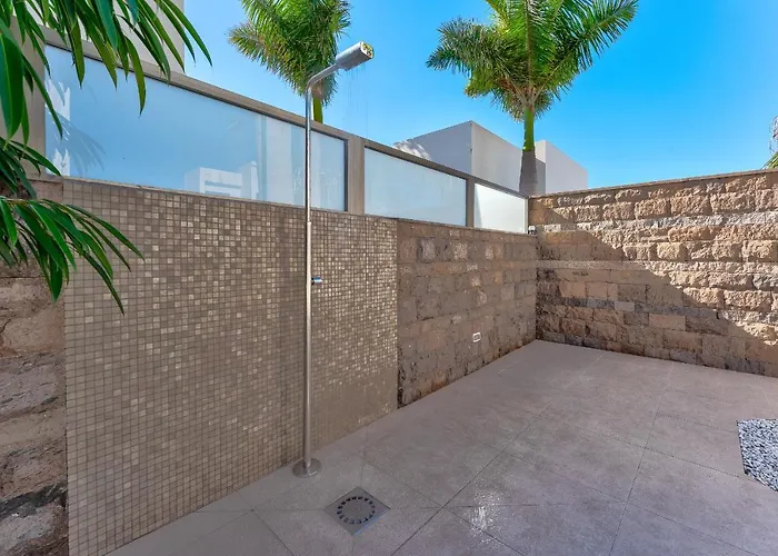 فيلة El Duque Private Lux *