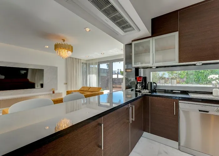 El Duque Private Lux فيلة *