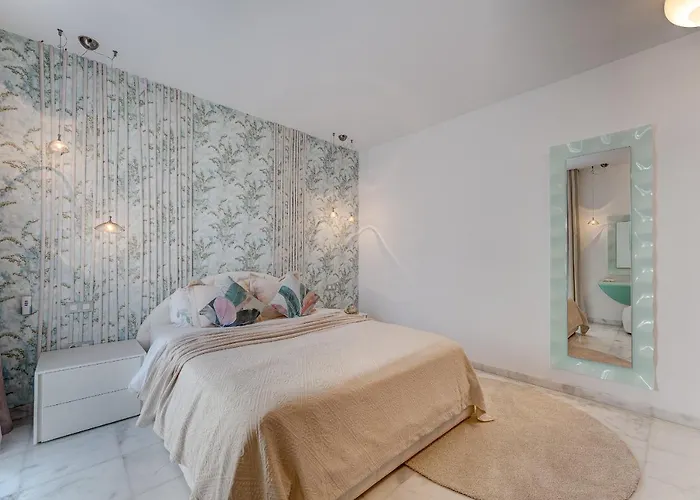 El Duque Private Lux