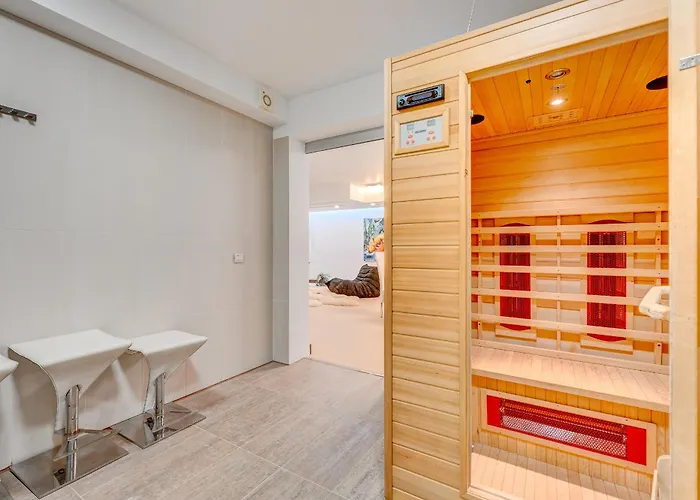 فيلة El Duque Private Lux أذيخي