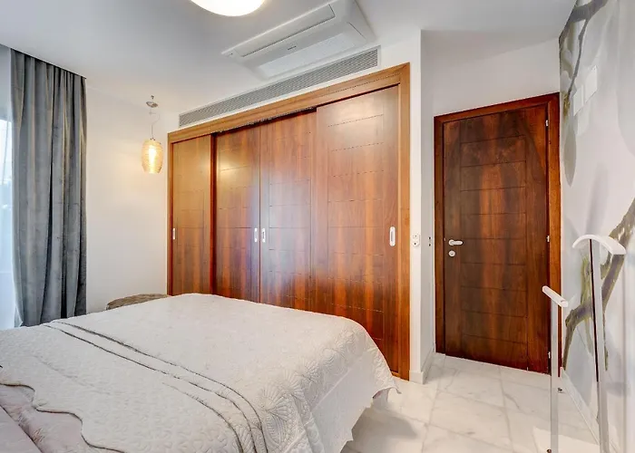 El Duque Private Lux أذيخي