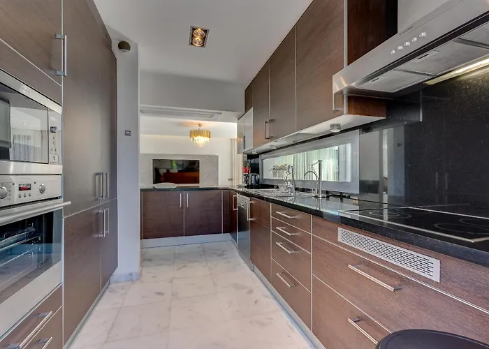 El Duque Private Lux Villa