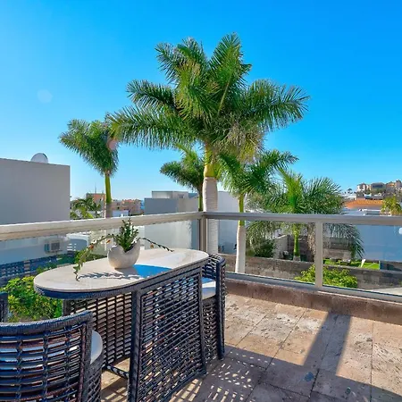 Вілла El Duque Private Lux *