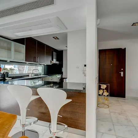 Вілла El Duque Private Lux Адехе