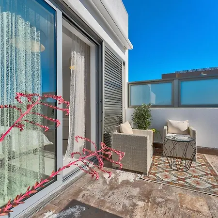 El Duque Private Lux Адехе